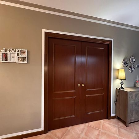Apartment With Private Parking - Roma Est. Lunghezza Экстерьер фото